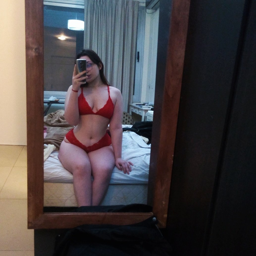 C4ndyR0bs1 candyrobbs #VQmgfvIx